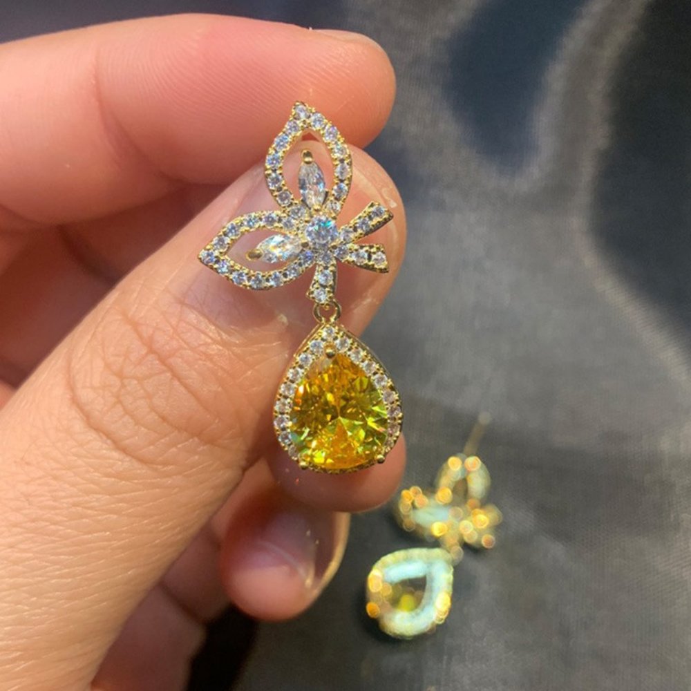 NEW Gold Diamond Butterfly Teardrop Citrine Halo Earrings - Picture 10 of 10